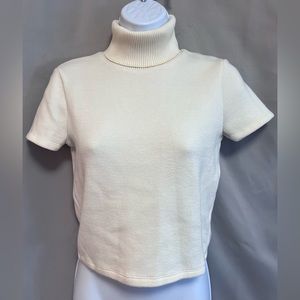 Zara Women S Short Sleeve Ivory  Taupe Turtle Neck Short Sleeve Stretch Knit Top